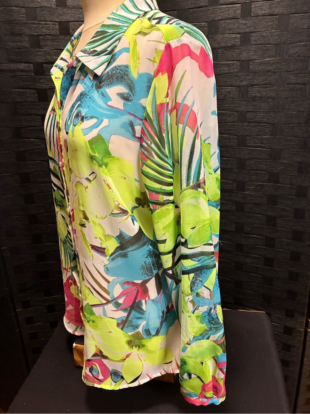 a.n.a Tropical Floral Button-Down Shirt in Neon Green, Blue, Pink - Picture 5 of 9
